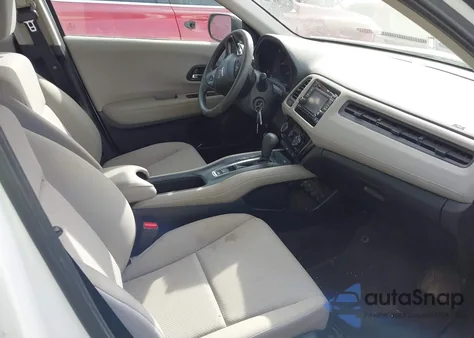 2017 Honda Hr-V Lx z USA, uszkodzony, nr VIN 3CZRU6H33HM702507